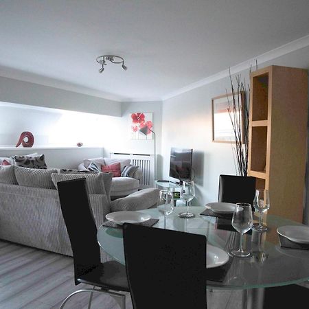 Fabulous Stylish Flat In Merchant City & Free Secure Parking Glasgow Buitenkant foto